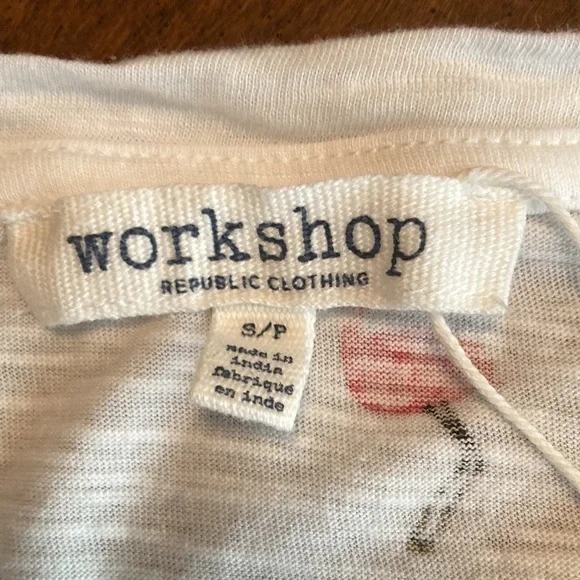 🌸NWT WORKSHOP REPUBLIC Clothing Flamingo Top - size womens Small - Picture 12 of 12